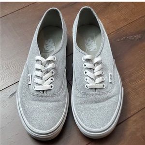 Vans Unisex Metallic Gray/Silver Sneaker M8.5, W10